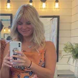 Meet your Posher, Avery